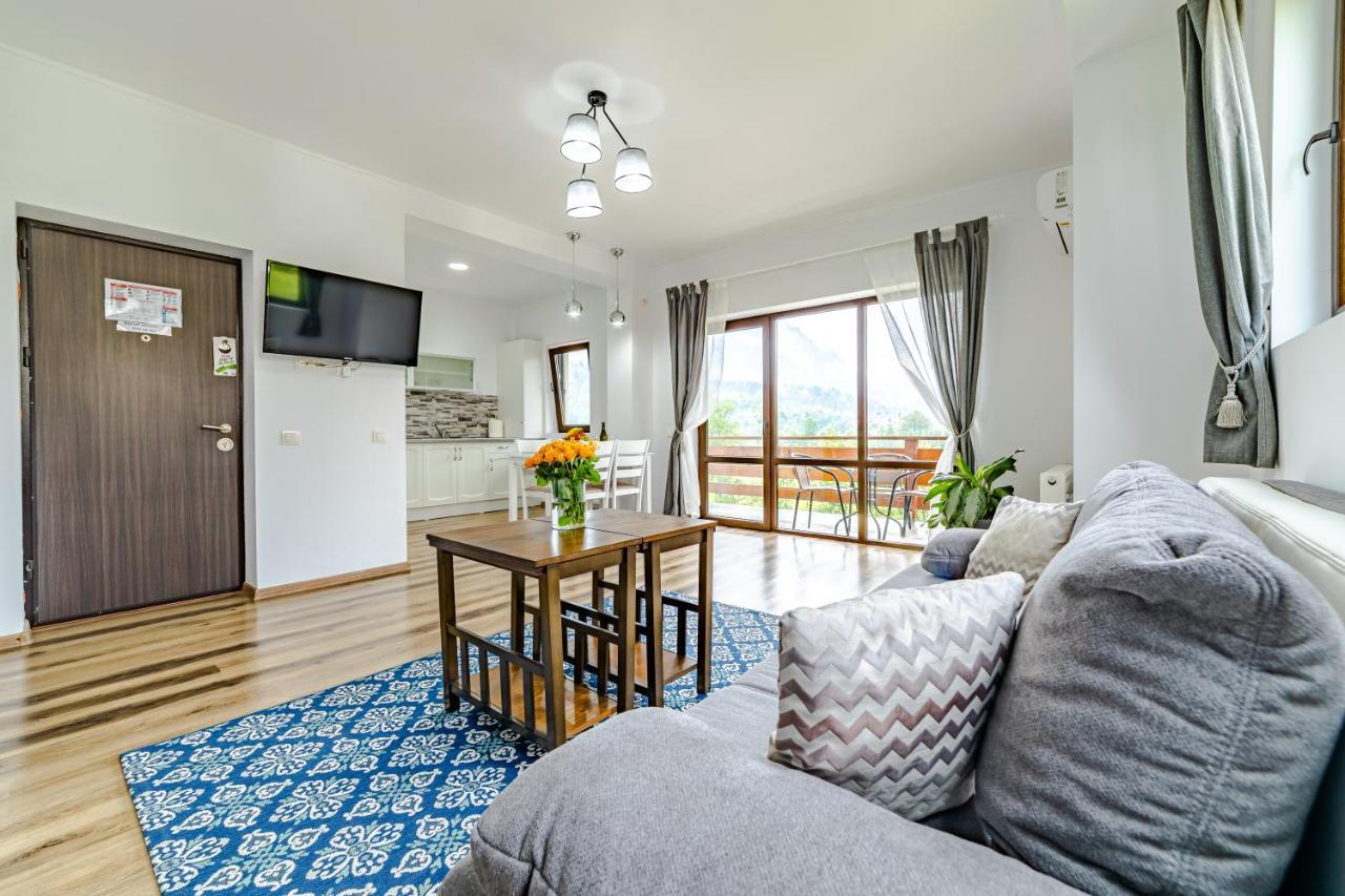 Yael Luxury Apartments 2 Buşteni Eksteriør billede