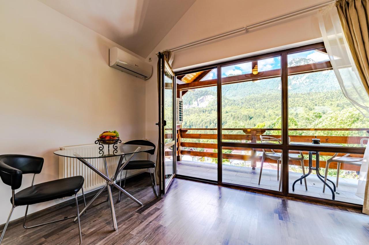 Yael Luxury Apartments 2 Buşteni Eksteriør billede