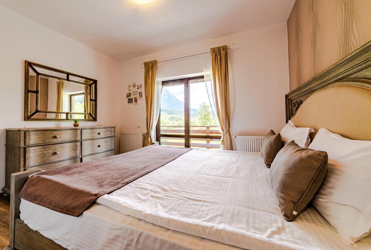 Yael Luxury Apartments 2 Buşteni Eksteriør billede