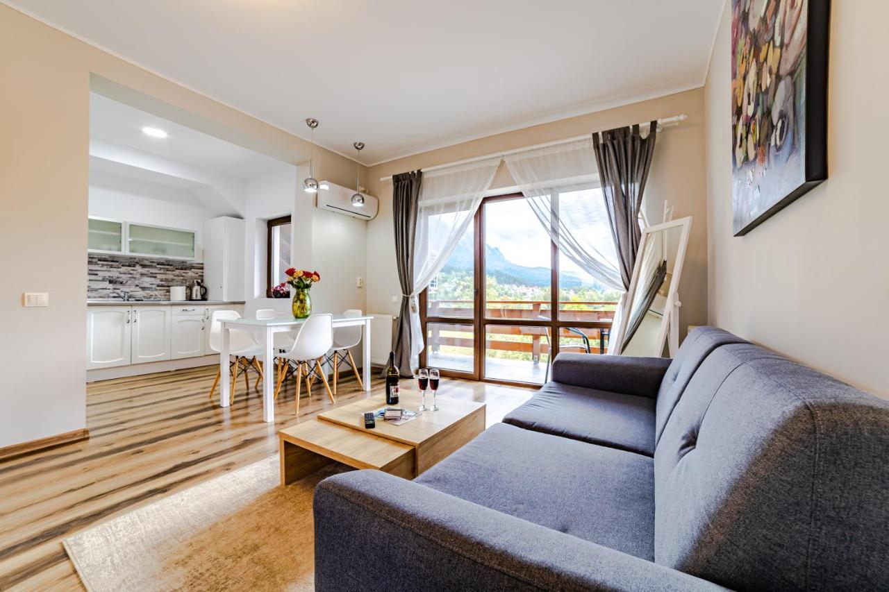 Yael Luxury Apartments 2 Buşteni Eksteriør billede